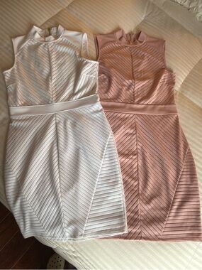 Guess Sleeveless Midi Dress - White & Dusty Rose Fit Small*